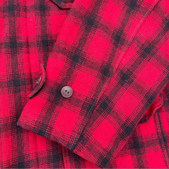 VINTAGE Woolrich red plaid buffalo check wool hunting coat - Picture 5 of 8